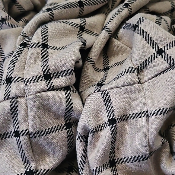 Maurices Tan and Black Check Duster Blazer - Picture 9 of 12